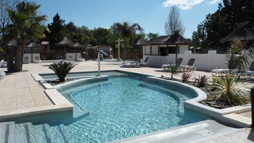 Faire&#x20;appel&#x20;&#x00E0;&#x20;un&#x20;technicien&#x20;pour&#x20;baisser&#x20;le&#x20;taux&#x20;de&#x20;stabilisant&#x20;de&#x20;piscine&#x20;&#x00E0;&#x20;Perpignan&#x20;et&#x20;retrouver&#x20;une&#x20;eau&#x20;saine&#x20;tr&#x00E8;s&#x20;rapidement.